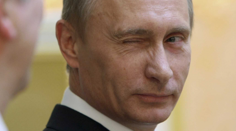 Vladimir Poutine invite Joe Biden à prendre le thé