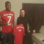 Franck-Ribery-a-rendu-visite-a-Theo-et-avec-un-cadeau