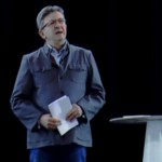 jean-luc-melenchon-est-apparu-d-un-claquement-de-doigt-sur-la-scene-des-docks-de-paris
