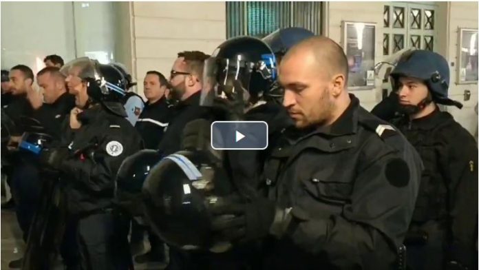 La Police Et Les Crs Feront Grève Ce 8 Décembre à Paris