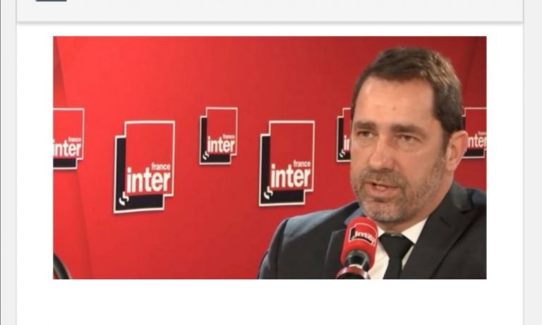 Christophe Castaner démissionne en direct sur France Inter