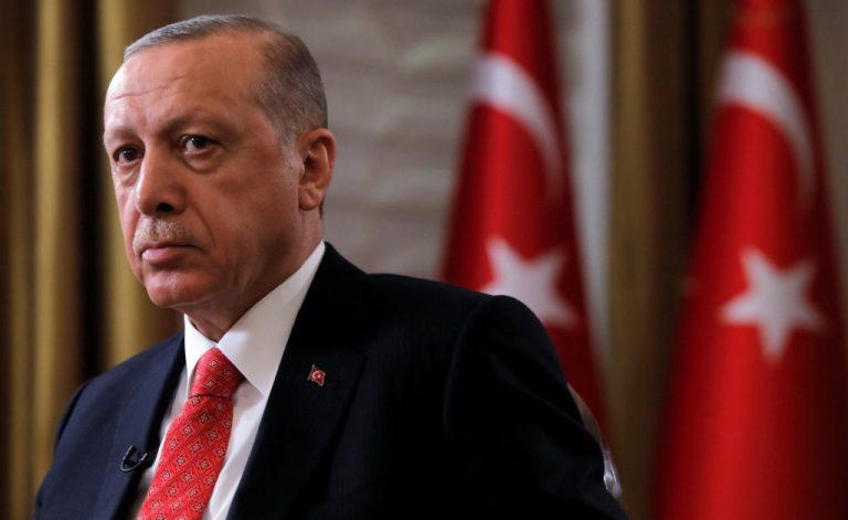 Le processus d&rsquo;entrée de la Turquie dans l&rsquo;UE légèrement ralenti.