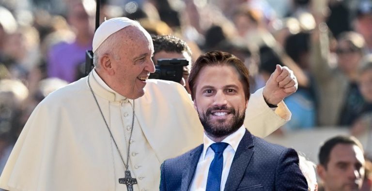 C’est officiel, le Pape François soutiendra G-L Bouchez à la tête du MR