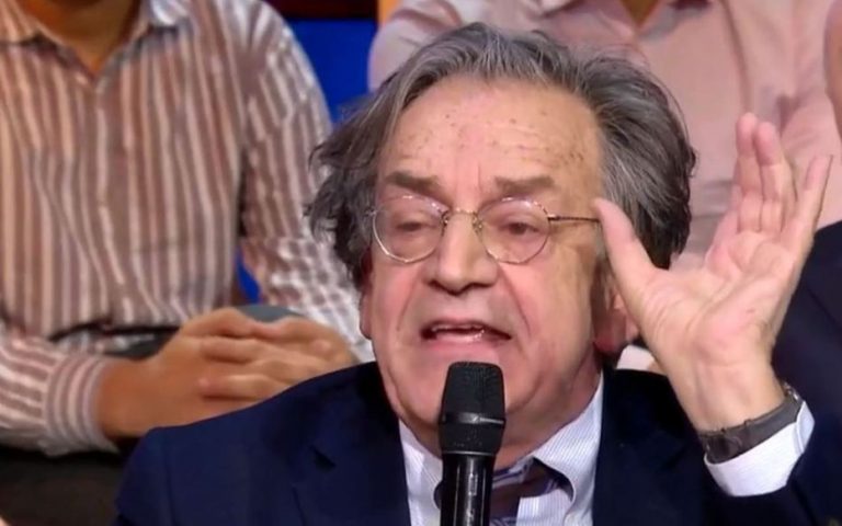 Alain Finkelkraut violé par 18 FEMEN en pleine rue