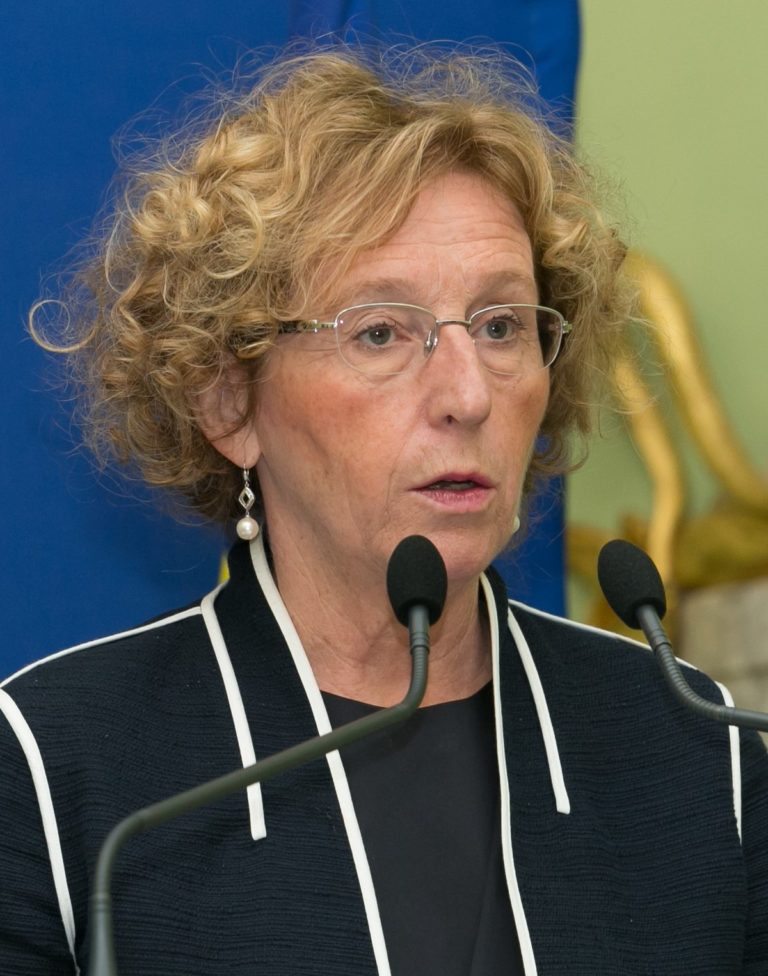 Muriel Pénicaud: « Même si le télétravail est possible, les entreprises ont le droit divin de forcer leurs salariés à venir »