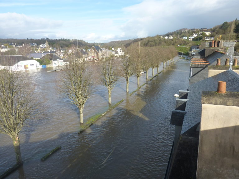 CIARA : La Bretagne disparaît sous les eaux ! (VIDÉOS + PHOTOS + VR)