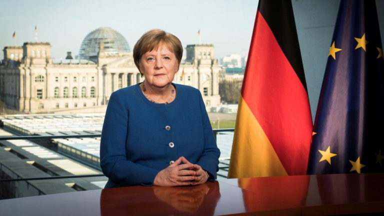 Coronavirus : L’Allemagne s’apprête à congeler Angela Merkel