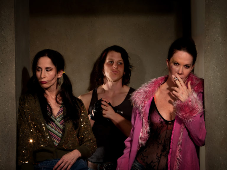 Les prostituées s&rsquo;adaptent aussi: « Nous ne faisons plus que des faciales à 1 mètre de distance