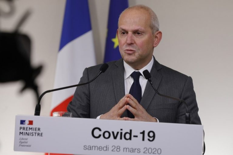 01 AVRIL 2020: Jérôme Salomon affirme avoir été victime d&rsquo;un bizutage sur la commande de masques qui n&rsquo;a jamais été passé !