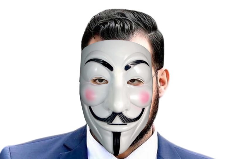Alexandre Benalla infiltre plusieurs manifestations en ligne pour « hacker du manifestant »