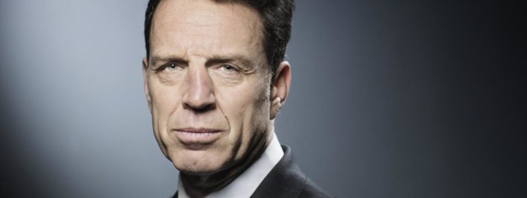 Geoffroy Roux de Bézieux propose aux salariés de travailler gratuitement pour financer les pertes du au COVID-19