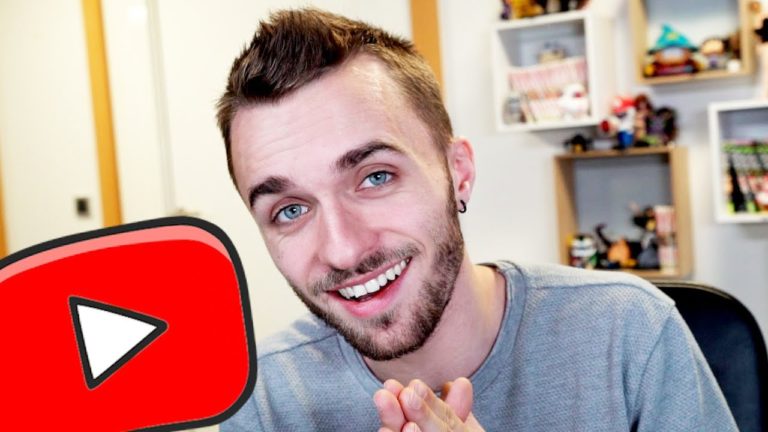 #BalancetonYoutubeur: Squeezie accusé d&rsquo;être un type très sympa