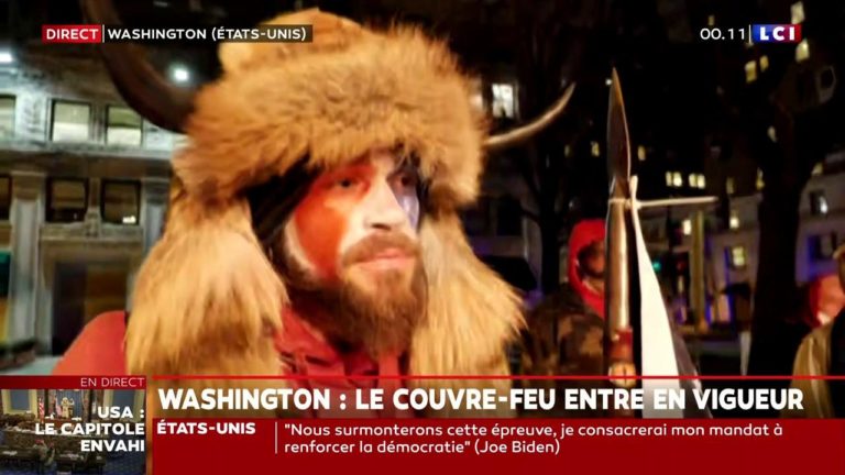 [Vraie info] Le Shaman QAnon entre en grève de la faim « Parce qu&rsquo;il n&rsquo;y a pas de nourriture Bio en prison »