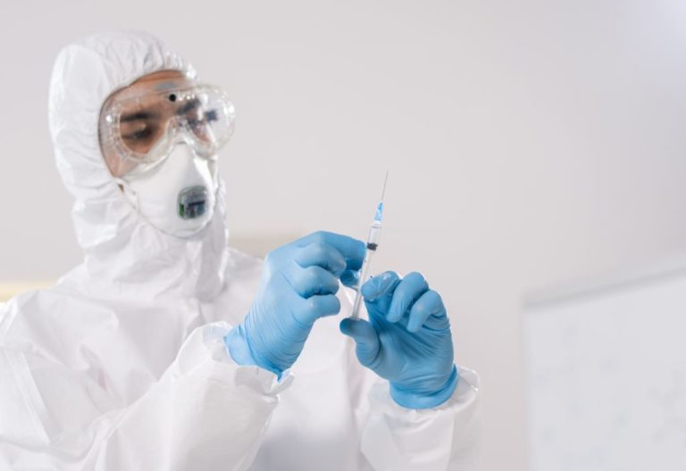 Les laboratoires français travaillent sur un vaccin contre l&rsquo;islamo-gauchisme