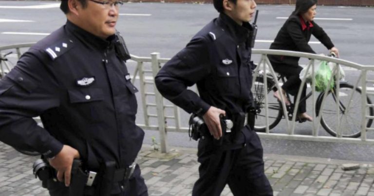 Chine : déclaré mort par l’Etat à cause d’un problème de logiciel administratif, la police l’abat pour réparer l&rsquo;erreur